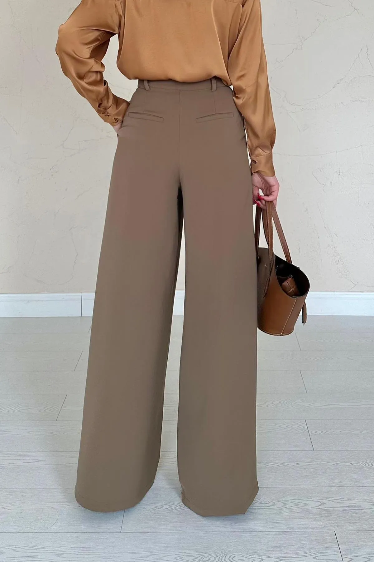 Smeđe palazzo pantalone - slika 4
